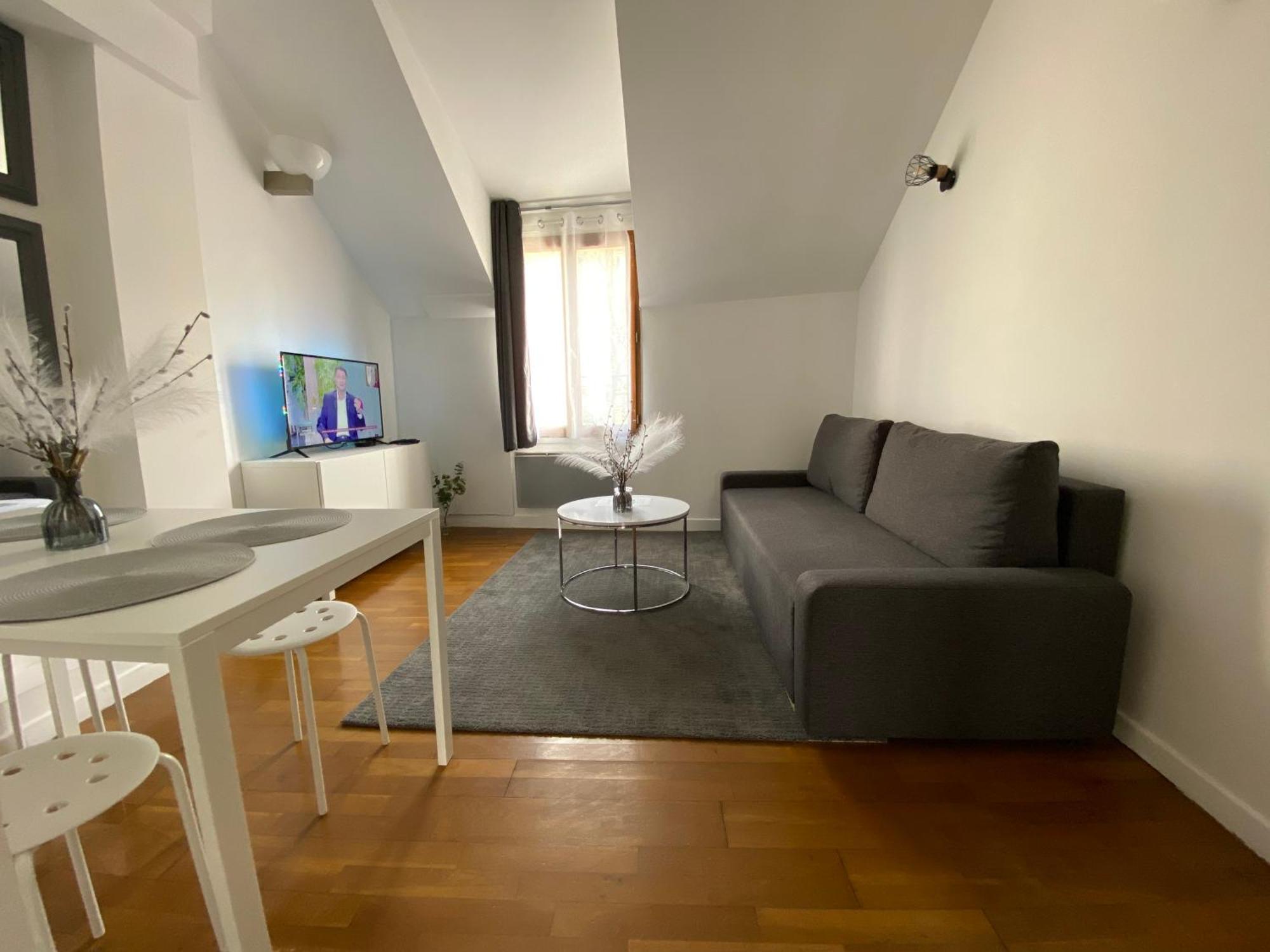شقة Duplex Minimaliste - 30 Min De Paris سانت أوين لاومون المظهر الخارجي الصورة